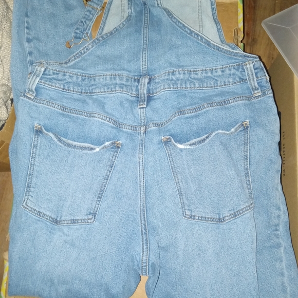 Overalls - Picture 2 of 3